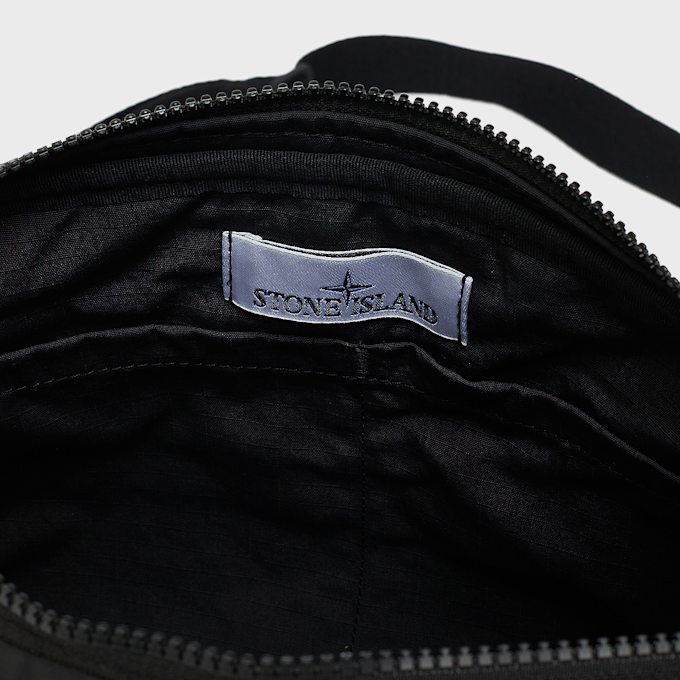 Stone Island Messenger Bag black 106738 5