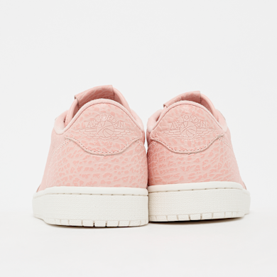 Buy Jordan Air Jordan 1 Retro Low Swooshless 
