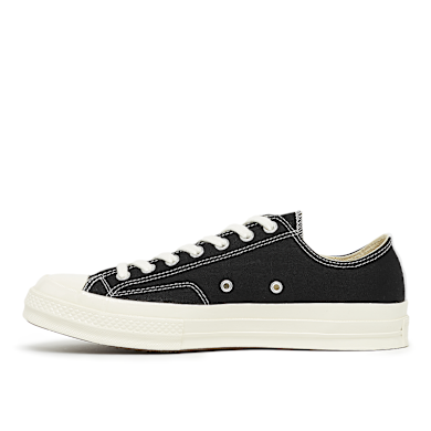 Buy Comme des Garcons Play Chuck Taylor Low in black | P1K111-BLK