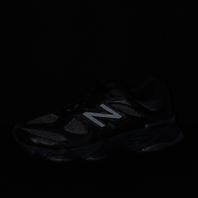 Buy New Balance 9060 (U9060NRI) in zwart | U9060NRI | solebox