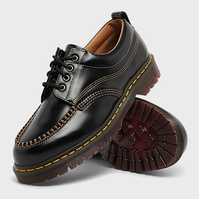 Buy Dr. Martens Lowell in black | 31816001 | solebox
