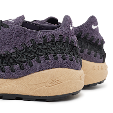 Buy Nike Air Footscape Woven in dark raisin/white-black-sesame