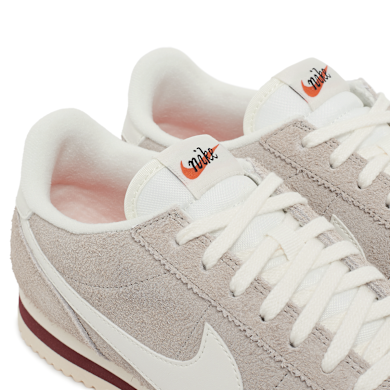 Buy Nike Wmns Cortez SE in grijs | HF3142-001 | solebox