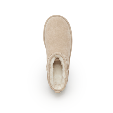 Buy UGG Wmns Classic Ultra Mini Platform in beige | 1135092-SAN