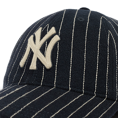 47×MLB×Helinox New York Yankees ベースボールとアウトドアが融合した【'47×MLB×Helinox】 の史上初