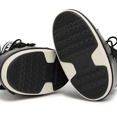 Buy Moon Boot Wmns Icon Low Nylon in black | 80D1409340-N001 | solebox