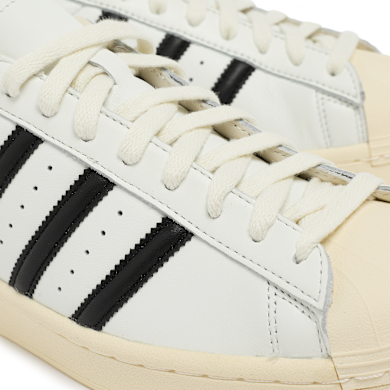 Buy adidas Originals Superstar Vintage in core white/core black