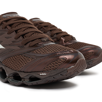 Buy Mizuno Wave Prophecy LS in brown | D1GA251105 | solebox