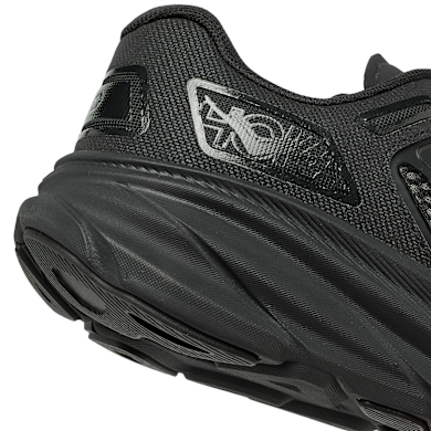 i Buy Hoka Clifton One9 in black | 1155370-BBNB | solebox