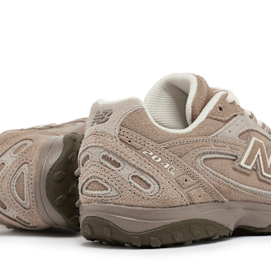 Buy New Balance Wmns 204L 