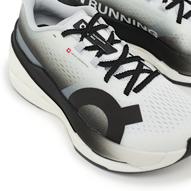 Buy On Wmns Cloudboom Max in white | 3WF30180462 | solebox