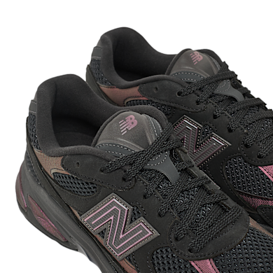 Buy New Balance 2010 (U2010ETB) in black | U2010ETB | solebox