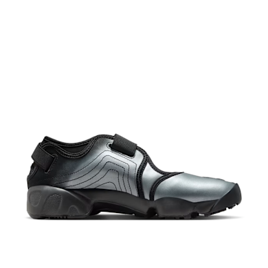 Buy Nike Wmns Air Rift Ltr in metallic silver/black | IH3656-095