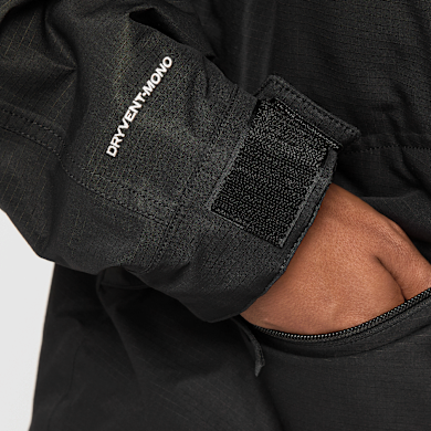 Buy The North Face Mountain Down Jacket in black | NF0A8D1VJK31