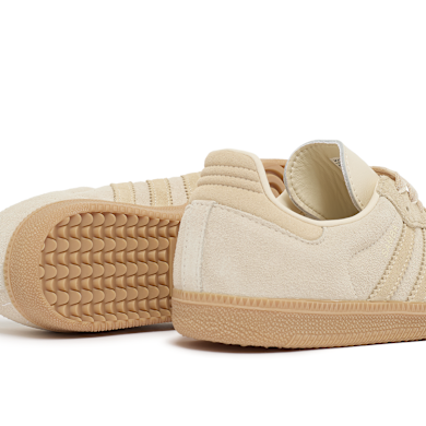 adidas gazelle silver green womens Women's Adidas Samba OG 'Sand Strata'