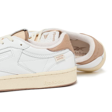 Buy Reebok x solebox Club C 85 Vintage in white | 100244972 | solebox