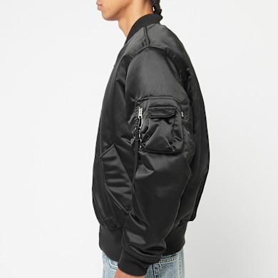 Buy Alpha Industries MA-1 3M Flight Jacket in zwart | 756111-03