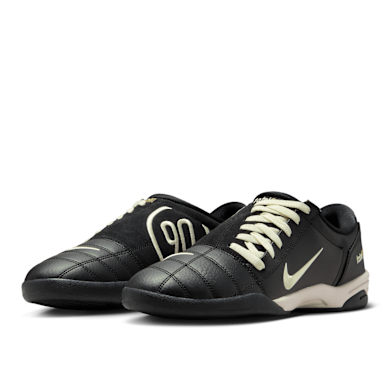 Buy Nike Total 90 III in black/coconut milk-metallic gold | IO2083