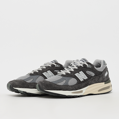 Buy New Balance 991v2 (U991RG2) in grey | U991RG2 | solebox
