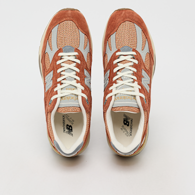 Buy New Balance 991v2 (U991SS2) in potters clay/raw sienna/harbor