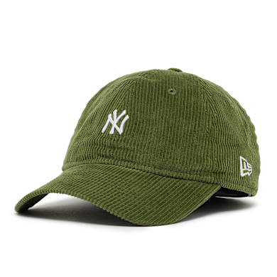 Buy New Era Cord 9Twenty® New York Yankees Cap in green | 60759017
