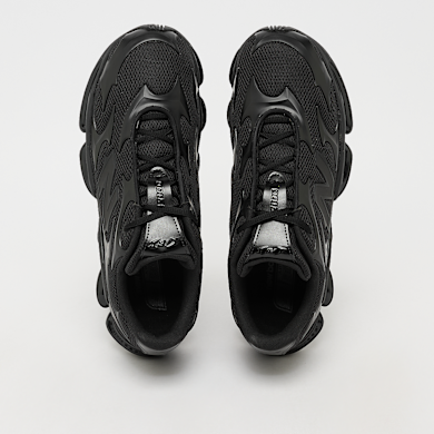 Buy New Balance Abzorb 2000 (U200078C) in zwart | U200078C | solebox