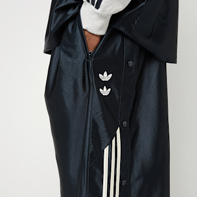 XSサイズ  Originals WILLY CHAVARRIA Buy adidas Originals x Willy Chavarria Dazzle Short in blue