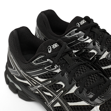 靴 ASICS GEL-CUMULUS 16 SSCB lvory/black Buy ASICS SportStyle Gel-Cumulus 16 in black | 1203A733-002 | solebox