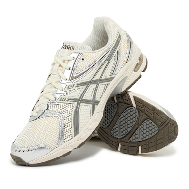 R Buy ASICS SportStyle Gel-DS Trainer 14 in beige | 1203A607-110