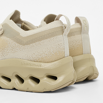 Buy On Wmns Cloudtilt Moon in winter/kasha | 3WF30425274 | solebox