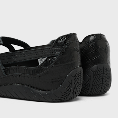 Kaufe PUMA Wmns Speedcat Ballet Croc in schwarz | 405327 01 | solebox
