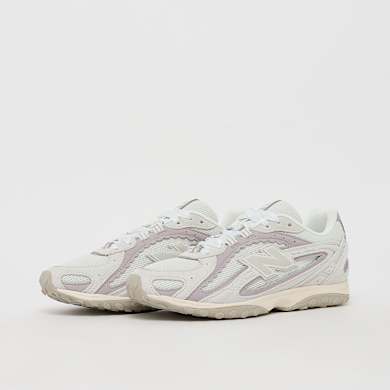 Buy New Balance Wmns 204L (U204L6A6) in reflection/truffle salt