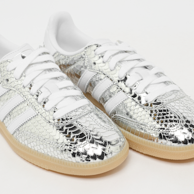 Buy adidas Originals Wmns Samba OG "Silver Patent Snakeskin " in silver  met./ftwr white/GUM 3 | IH9016 | solebox