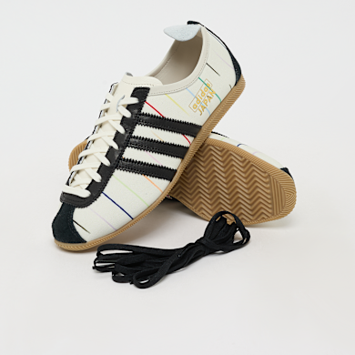 yuuu.　36 Buy adidas Originals Wmns Japan JFA Away in white | KJ4474 | solebox