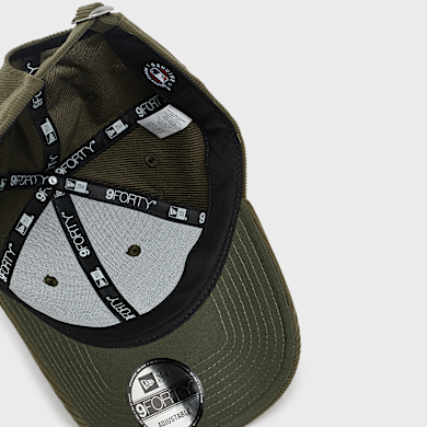 Buy New Era Soft Cord 9Forty® New York Yankees in green | 60856329