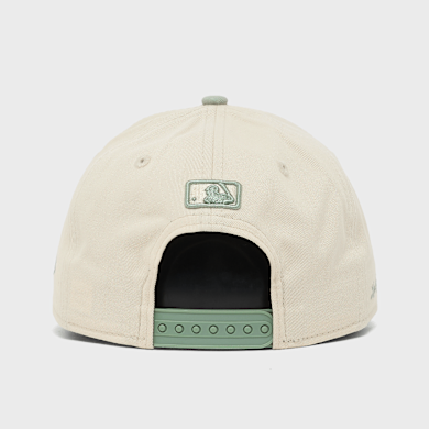 ＊igita＊ Buy New Era Side Script 9Forty® Cap LA Dodgers in beige | 60856244