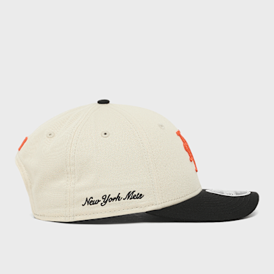 Buy New Era Side Script 9Forty® Cap New York Mets in beige