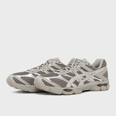 Buy ASICS SportStyle GEL-Cumulus 16 in cocoa powder/pure silver