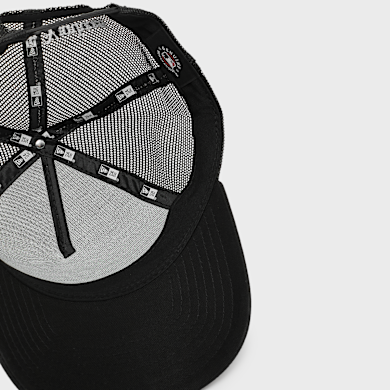 Buy New Era Wordmark Trucker New York Yankees in zwart | 60915922