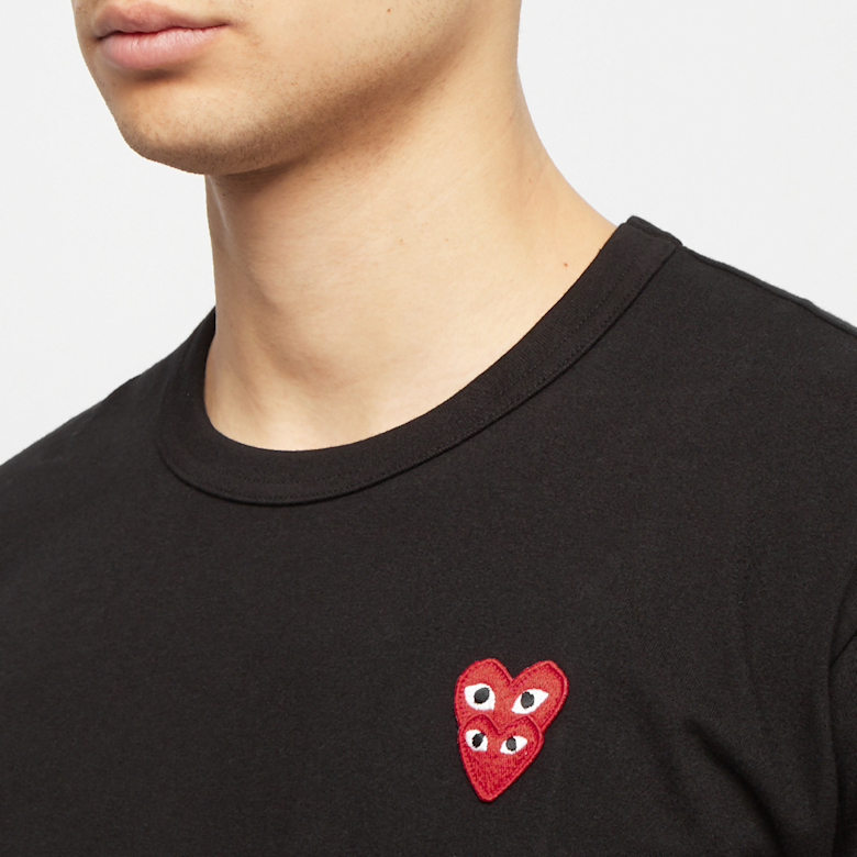 Buy Comme des Garcons Play Double Heart T-Shirt in black | P1T288