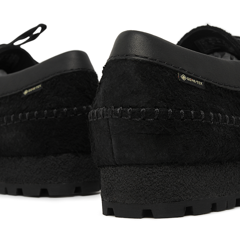 Buy Clarks Originals x Haven Weaver GTX in zwart | 26177814 | solebox