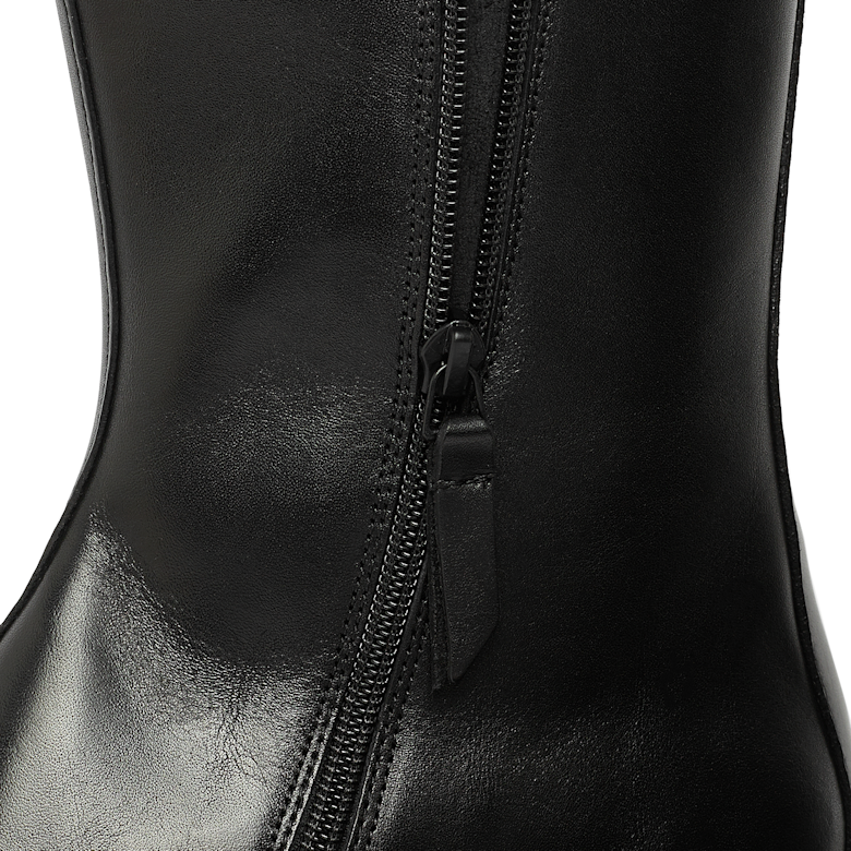 Buy Our Legacy Camion Boot in black | COCBB | solebox