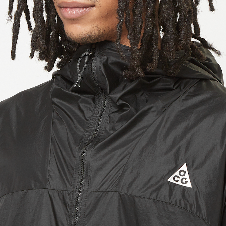 Buy Nike ACG Cinder Cone Windproof Jacket in black | DB0978-015 at