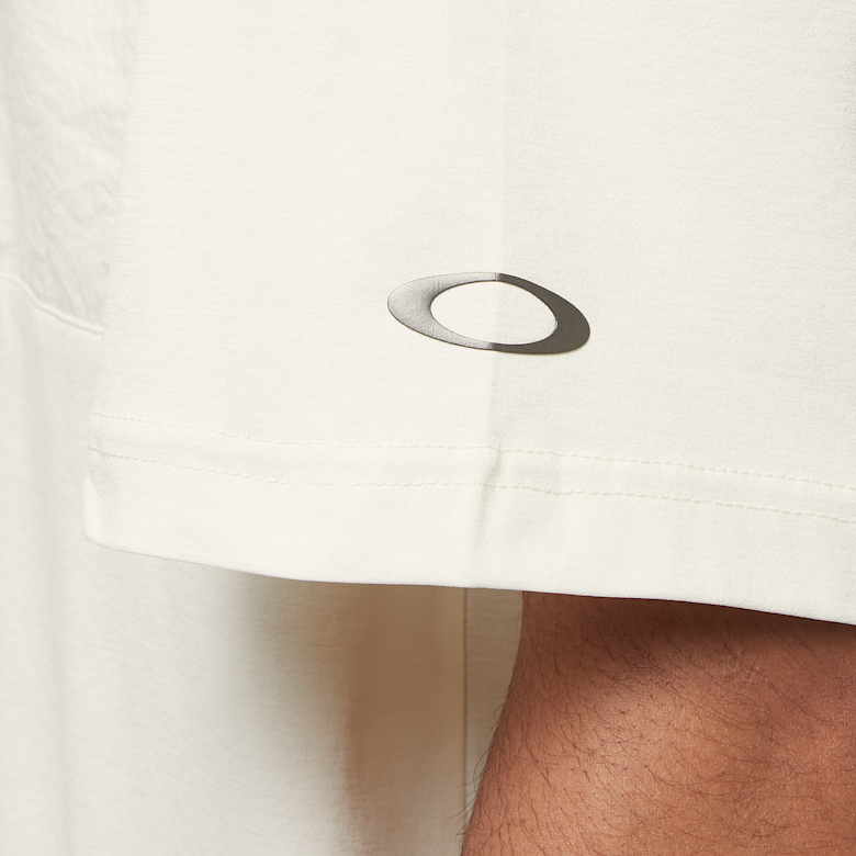 Buy Oakley FGL Scratch Tee 4.0 in ceramic white | FOA406369-33W