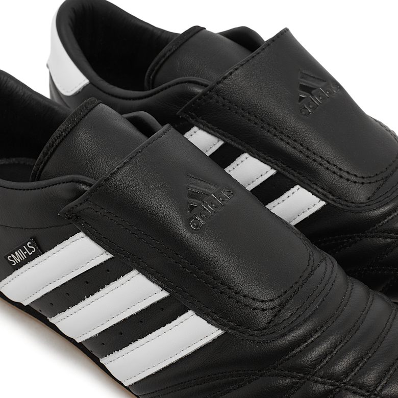 Buy adidas Originals Wmns Taekwondo in schwarz | JQ4775 at solebox