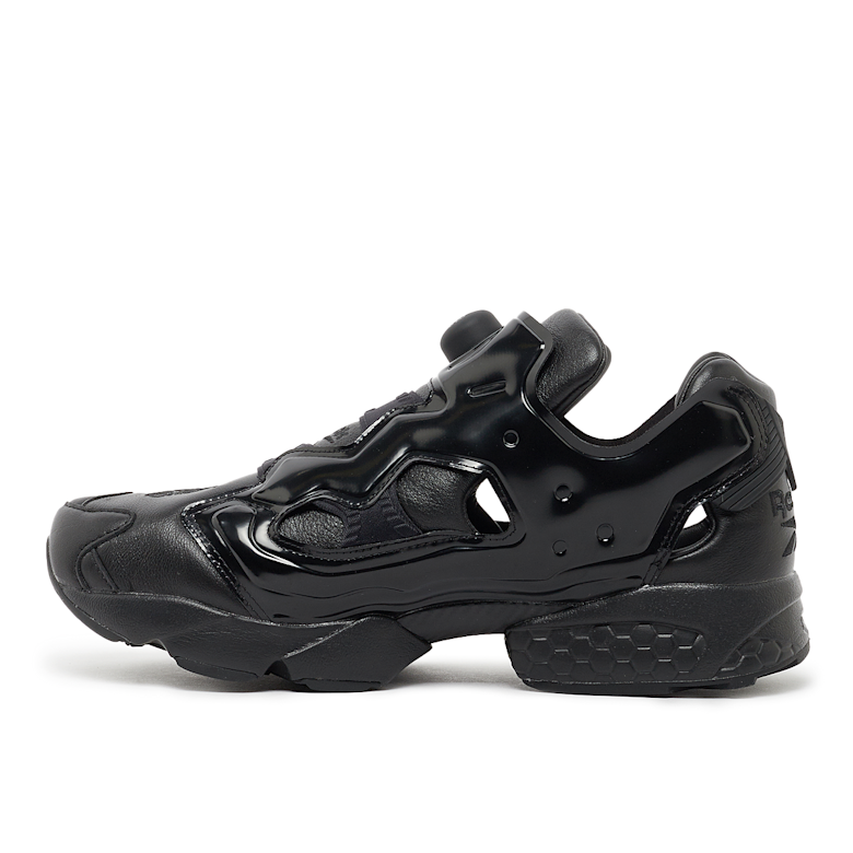 Buy Reebok x Needles Instapump Fury 94 in zwart