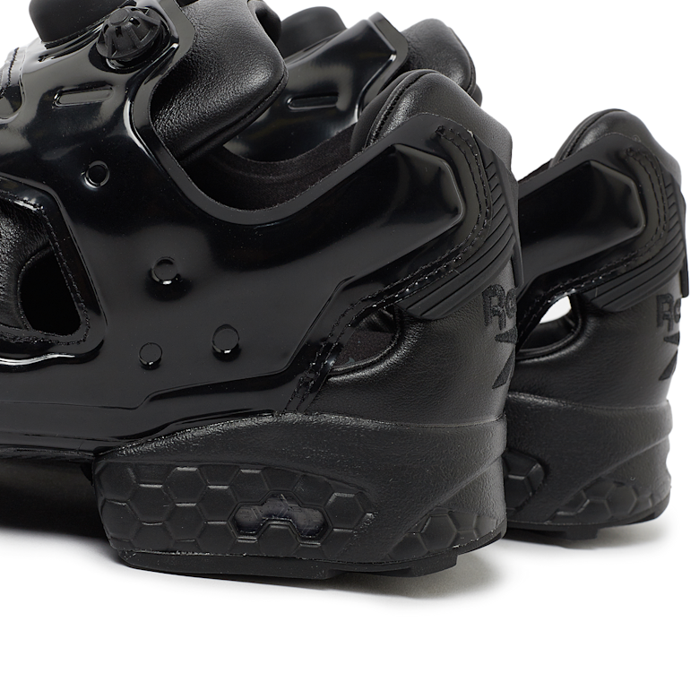 Buy Reebok x Needles Instapump Fury 94 in black