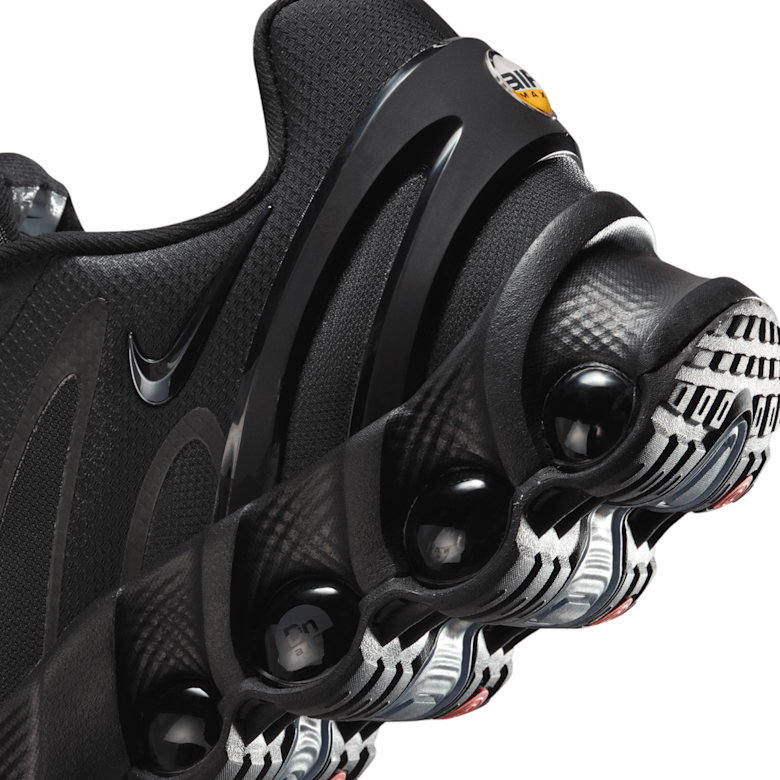 靴 Nike Air Max DN8 \"Triple Black\"24cm FQ7860-002 Nike Air Max DN8 Triple Black (Men's) | eBay