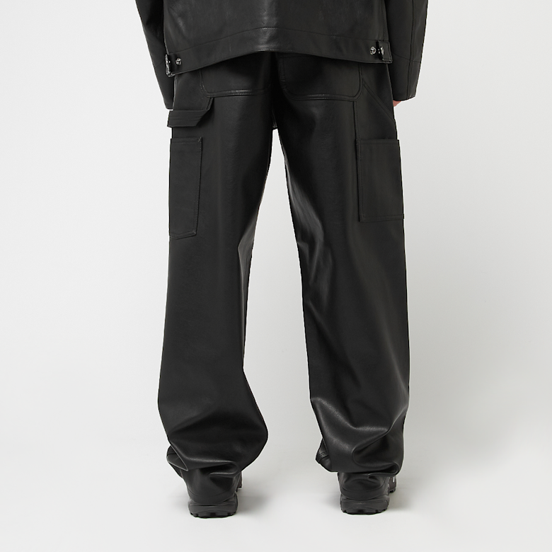 Buy Carhartt WIP Single Knee Pants in black | I034446.89XX.03. at
