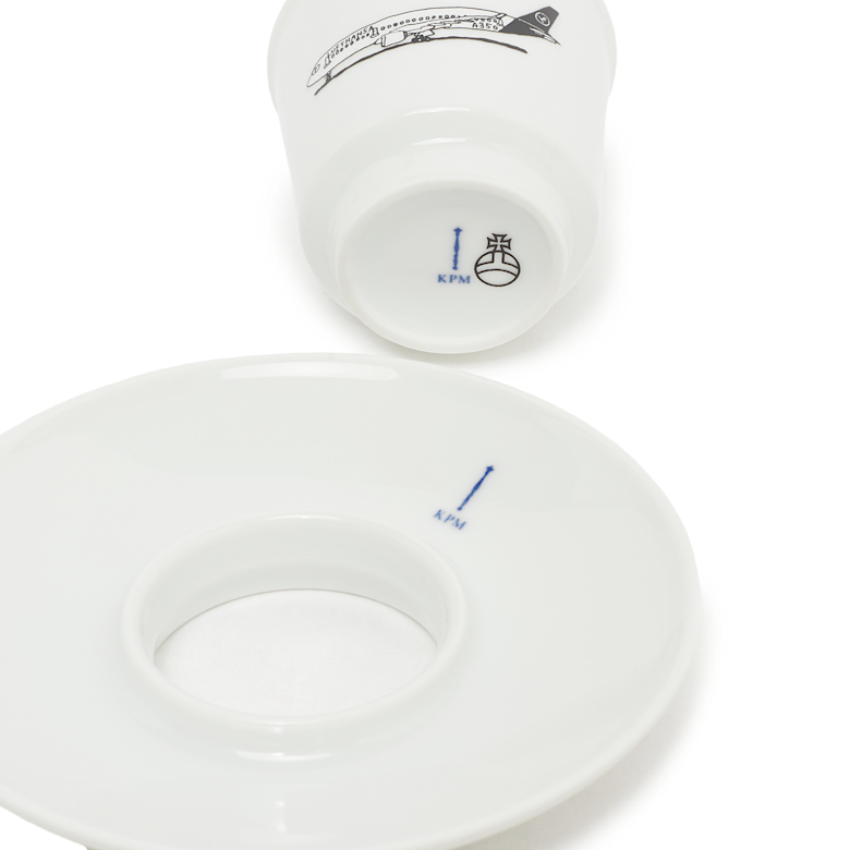 Buy solebox x Lufthansa x Stefan Marx x KPM Flugzeugtasse in white